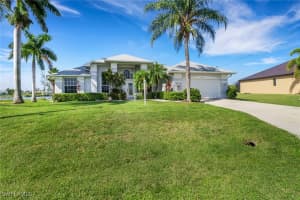 2202 Nw 38th Pl, Cape Coral