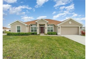 3423 Ne 12th Ave, Cape Coral