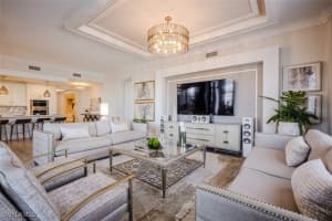 1135 3rd Ave S 209, Naples