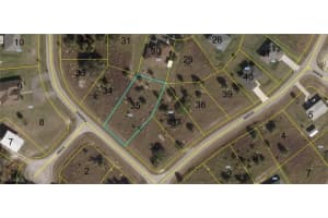 1028 W Monday Ln, Labelle