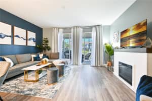 981 Hampton Cir 119, Naples