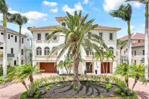 175 Topanga Dr, Bonita Springs