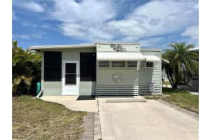 4520 Lafayette Ln E, Estero