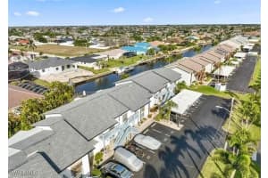 1521 Sw 47th Ter 204, Cape Coral