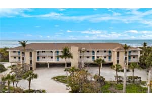 527 E Gulf Dr 203, Sanibel