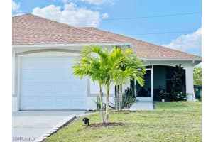 1724 Ne 8th Pl, Cape Coral