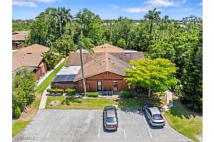 15464 Crystal Lake Dr, North Fort Myers