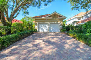 152 Napa Ridge Way, Naples