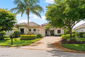 28886 Blaisdell Dr, Naples