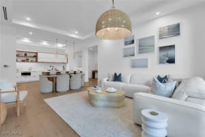 201 8th St S 208, Naples