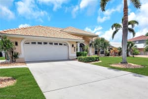 628 Sw 56th St, Cape Coral