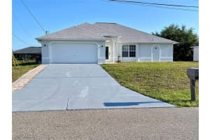 846 Sw 15th St, Cape Coral