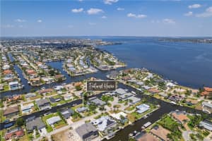 1129 Lorraine Ct, Cape Coral