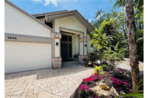 1904 Timberline Dr, Naples