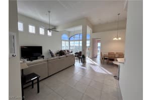 1530 Clermont Dr 401g, Naples