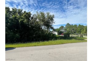 3600 70th Ave Ne, Naples