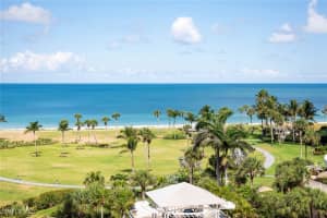 4451 Gulf Shore Blvd N 801, Naples