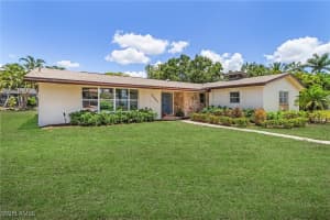 3965 W Riverside Dr, Fort Myers