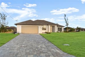 2359 Nw 38th Ave, Cape Coral