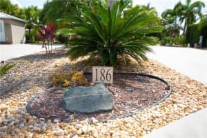 10216 Yellowtop Trl, Fort Myers