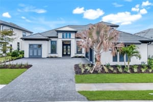 15460 Turin Dr, Naples