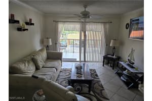 1210 Wildwood Lakes Blvd 203, Naples