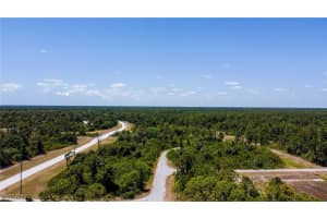  Mansfield Cir, North Port