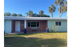 16991 Carolyn Ln, North Fort Myers