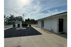 3417 Se 15th Pl, Cape Coral