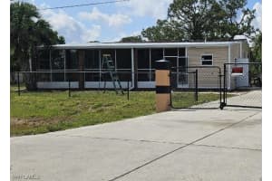 2425 Case Ln, North Fort Myers