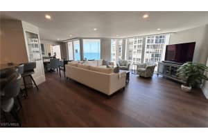4041 Gulf Shore Blvd 1103, Naples