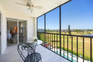 21 High Point Cir E 502, Naples