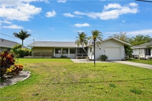1414 Shelby Pkwy, Cape Coral