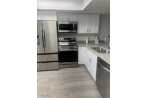 5707 Foxlake Dr 2, North Fort Myers