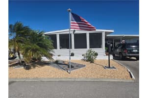 450 Snead Dr, North Fort Myers