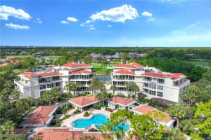 2630 Grey Oaks Dr N B18, Naples