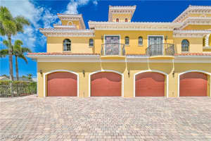 4910 Sw 17th Pl 4b, Cape Coral