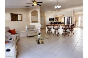 101 Nw 35th Pl, Cape Coral