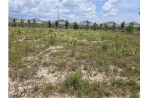 20354 Idlewood Rd, North Fort Myers