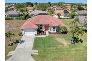 9882 El Greco Cir, Bonita Springs