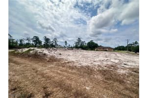 1033 Joponica Ave S, Lehigh Acres