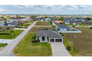 3527 Nw 8th Ter, Cape Coral
