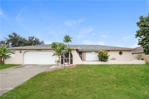 1803 Se 15th St, Cape Coral