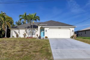 1006 Sw 11th Pl, Cape Coral