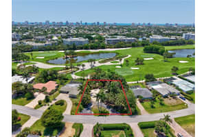 93 Cypress Point Dr, Naples