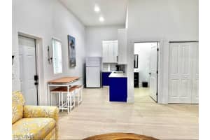 2881 Santa Barbara Blvd, Naples