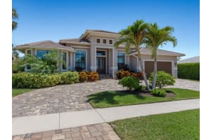 811 Manor Ter, Marco Island