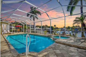2810 Sw 49th Ter, Cape Coral