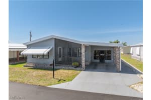 9245 Caloosa Dr, North Fort Myers