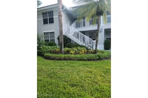 2255 Harmony Ln 8, Naples